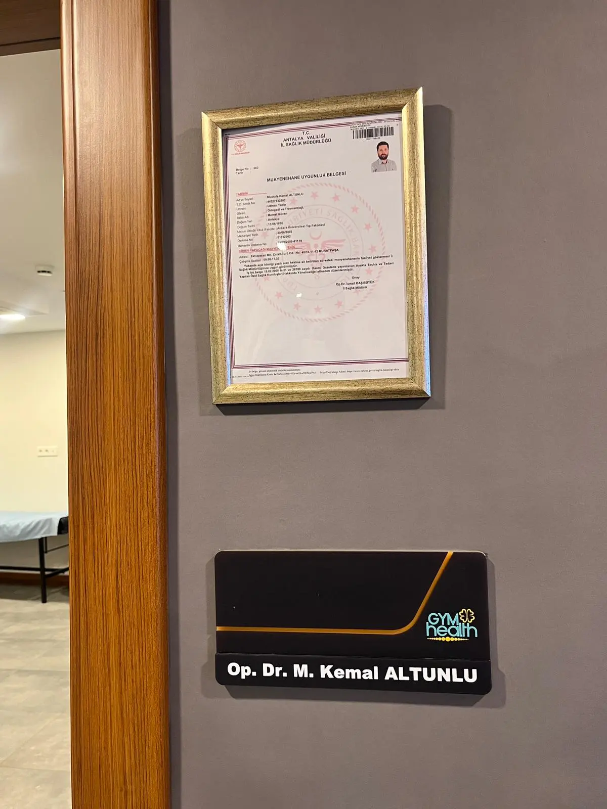 Von der Klinik bereitgestelltes Foto von Dr. Mustafa Kemal Altunlu