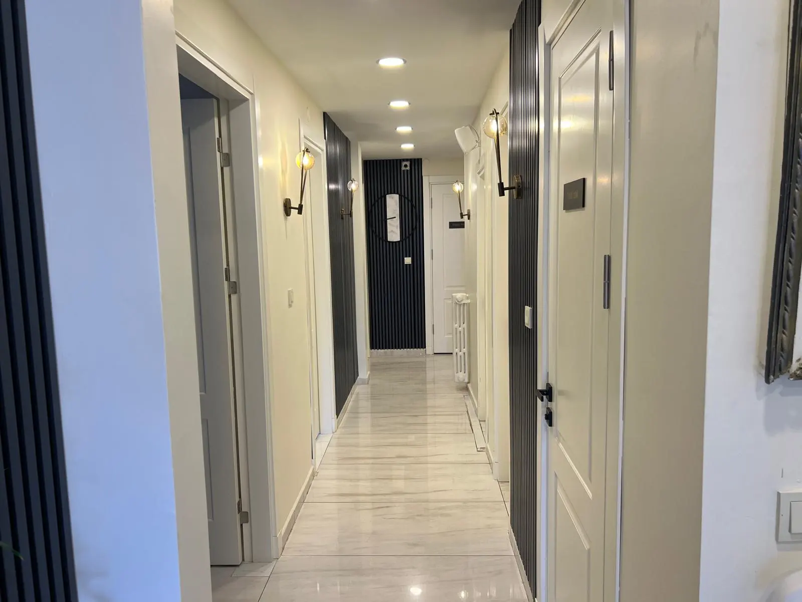 Clinic-provided photograph of Dr Erkan Yüce