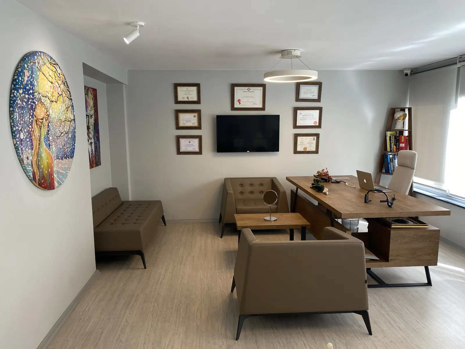 Clinic-provided photograph of Prof. Dr Can Alper Çağıcı
