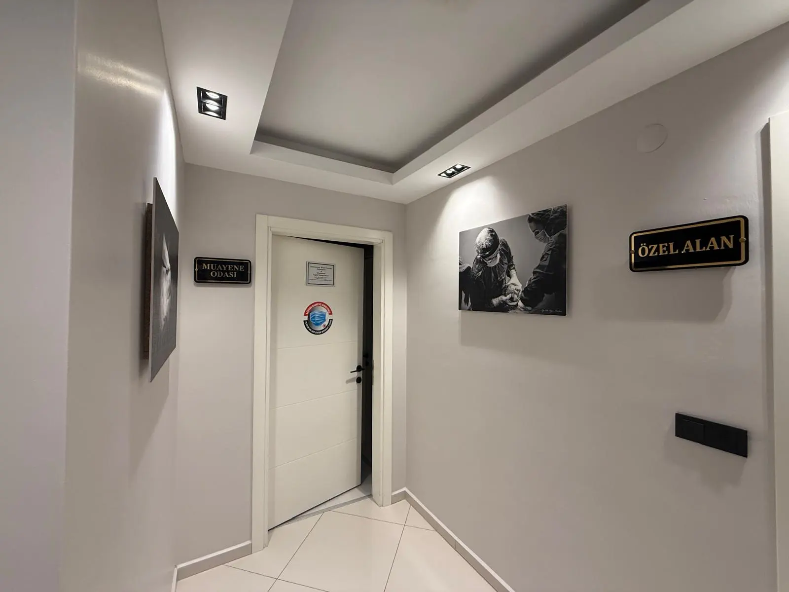 Von der Klinik bereitgestelltes Foto von Assoc. Prof. Dr. Uğur Turhan