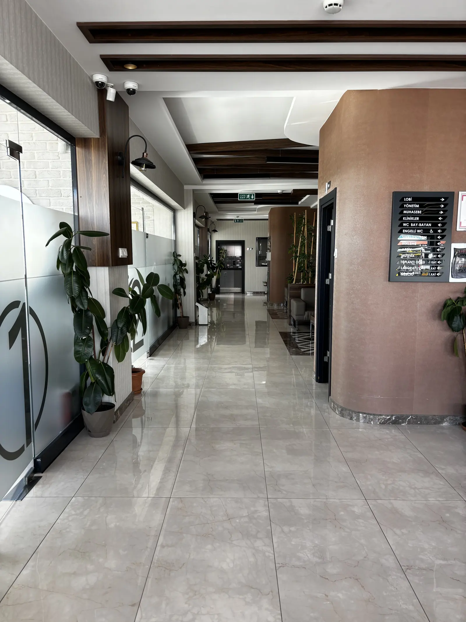 Von der Klinik bereitgestelltes Foto von İlyas Kara Zahnklinik