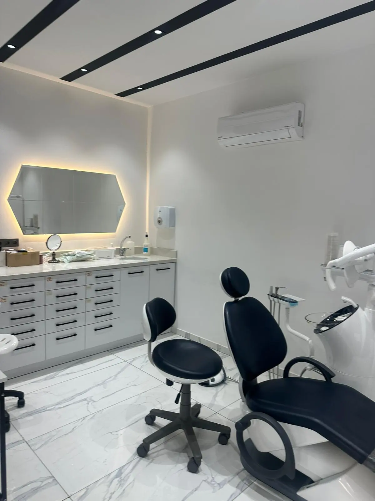 Clinic-provided photograph of TY Güller Dental Clinic
