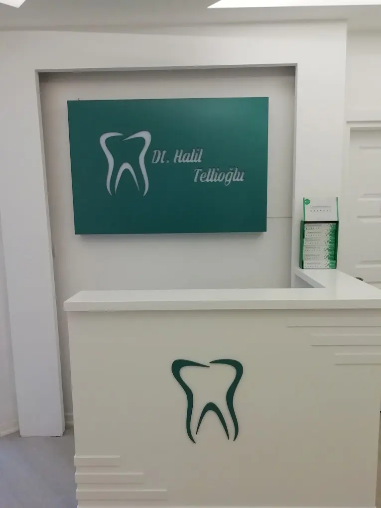 Clinic-provided photograph of Dr Halil Kamil Tellioğlu