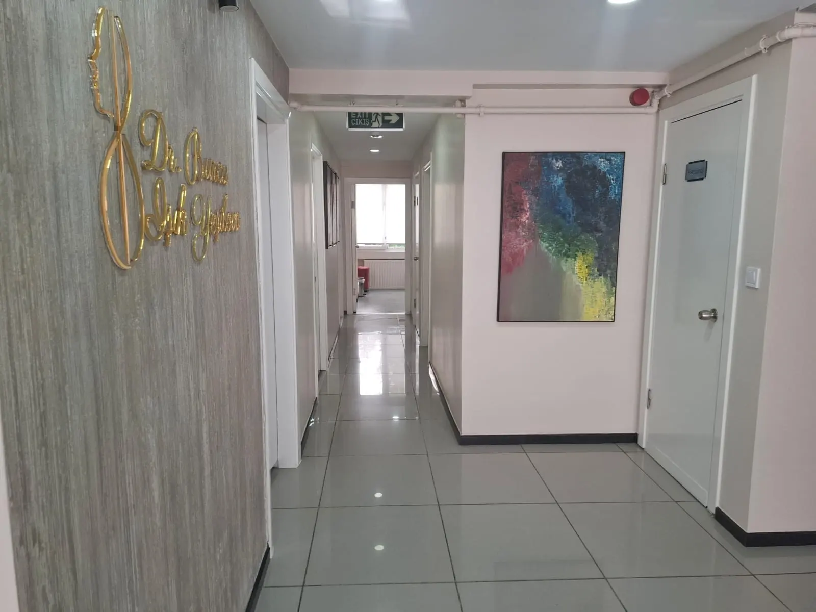 Von der Klinik bereitgestelltes Foto von Dr. Burcu Işık Yeşilova