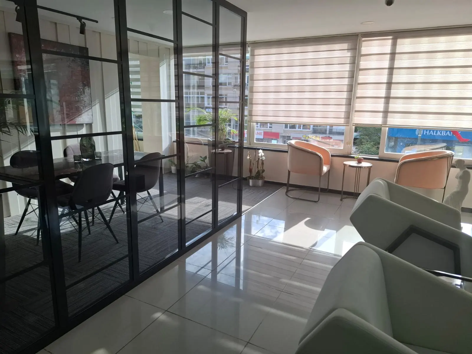 Von der Klinik bereitgestelltes Foto von Dr. Burcu Işık Yeşilova