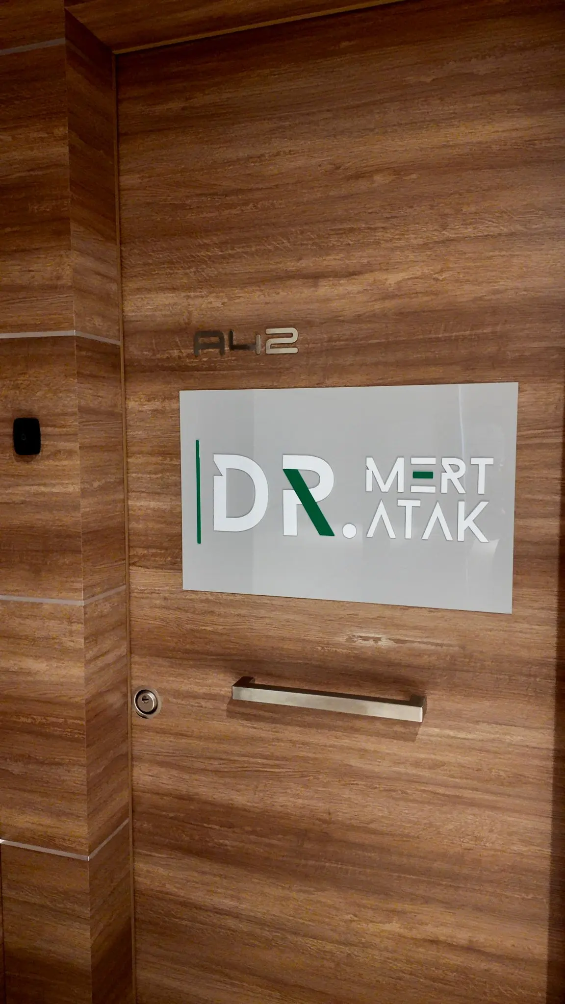 Clinic-provided photograph of Dr Arif Mert Atak