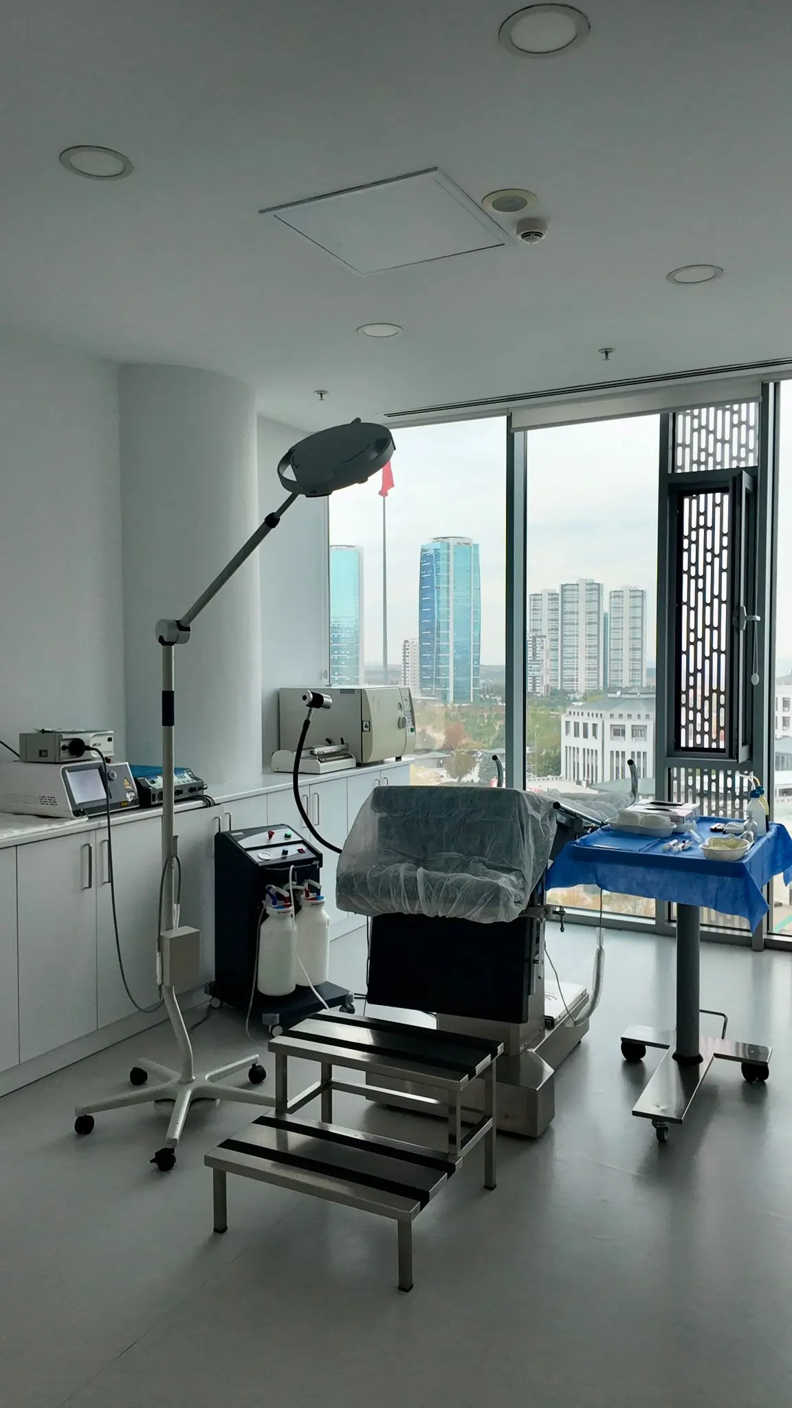 Clinic-provided photograph of Dr Arif Mert Atak