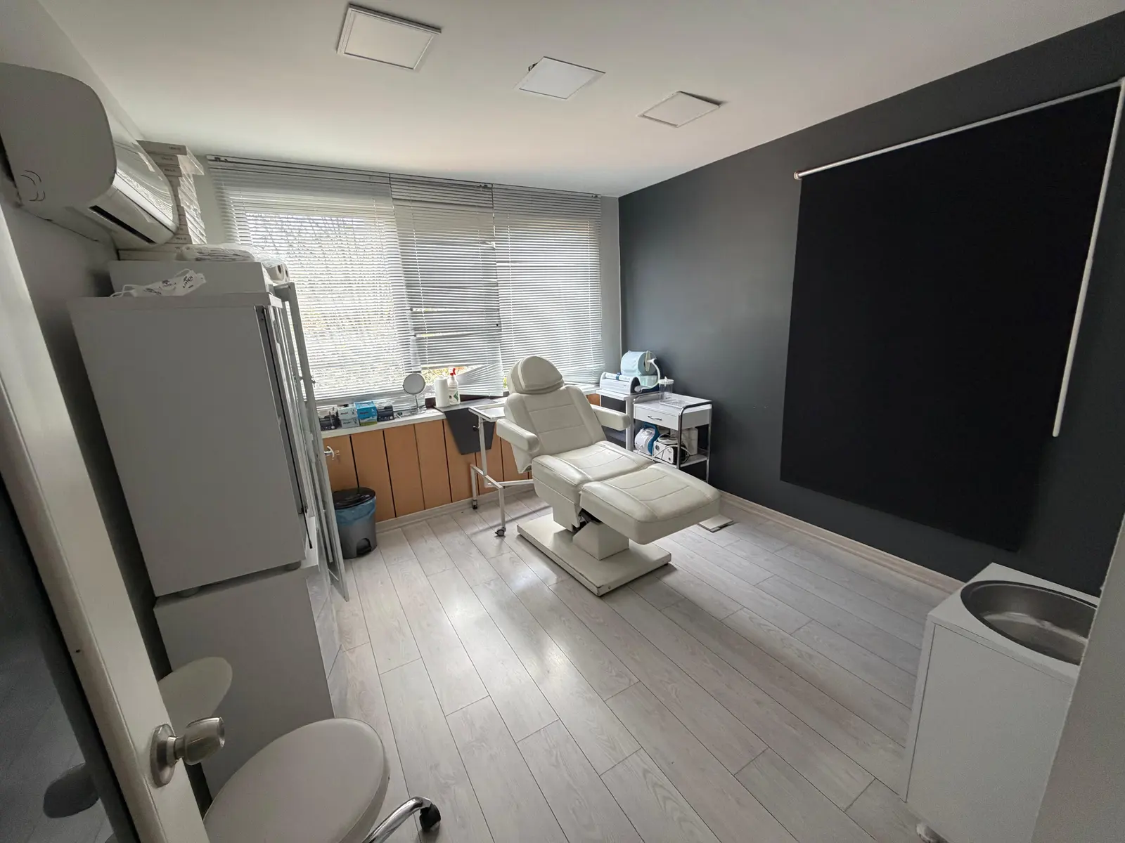 Clinic-provided photograph of Dr Hasan Büyükdoğan