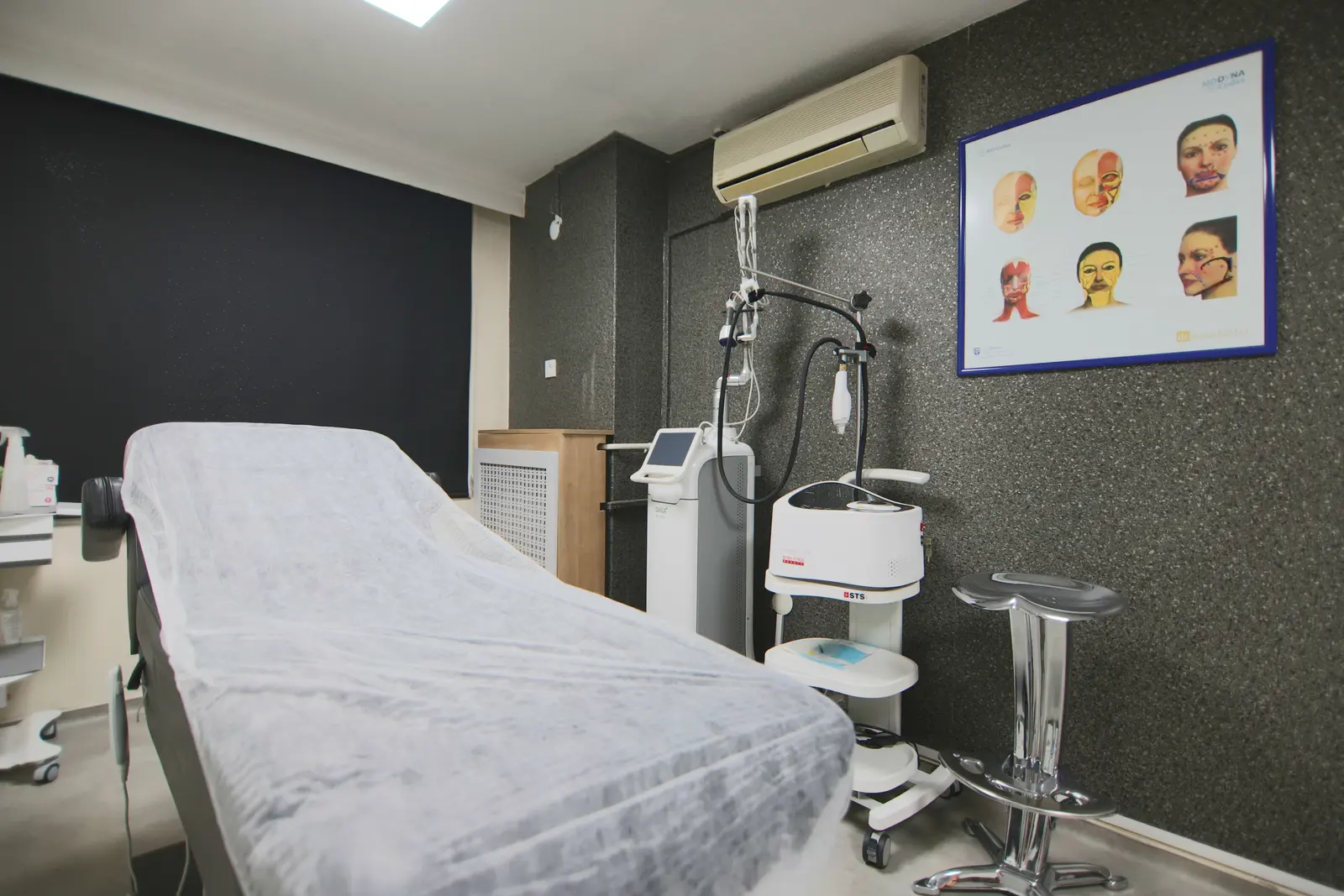 Clinic-provided photograph of Dr Özgür Koldaş Tunalı Clinic