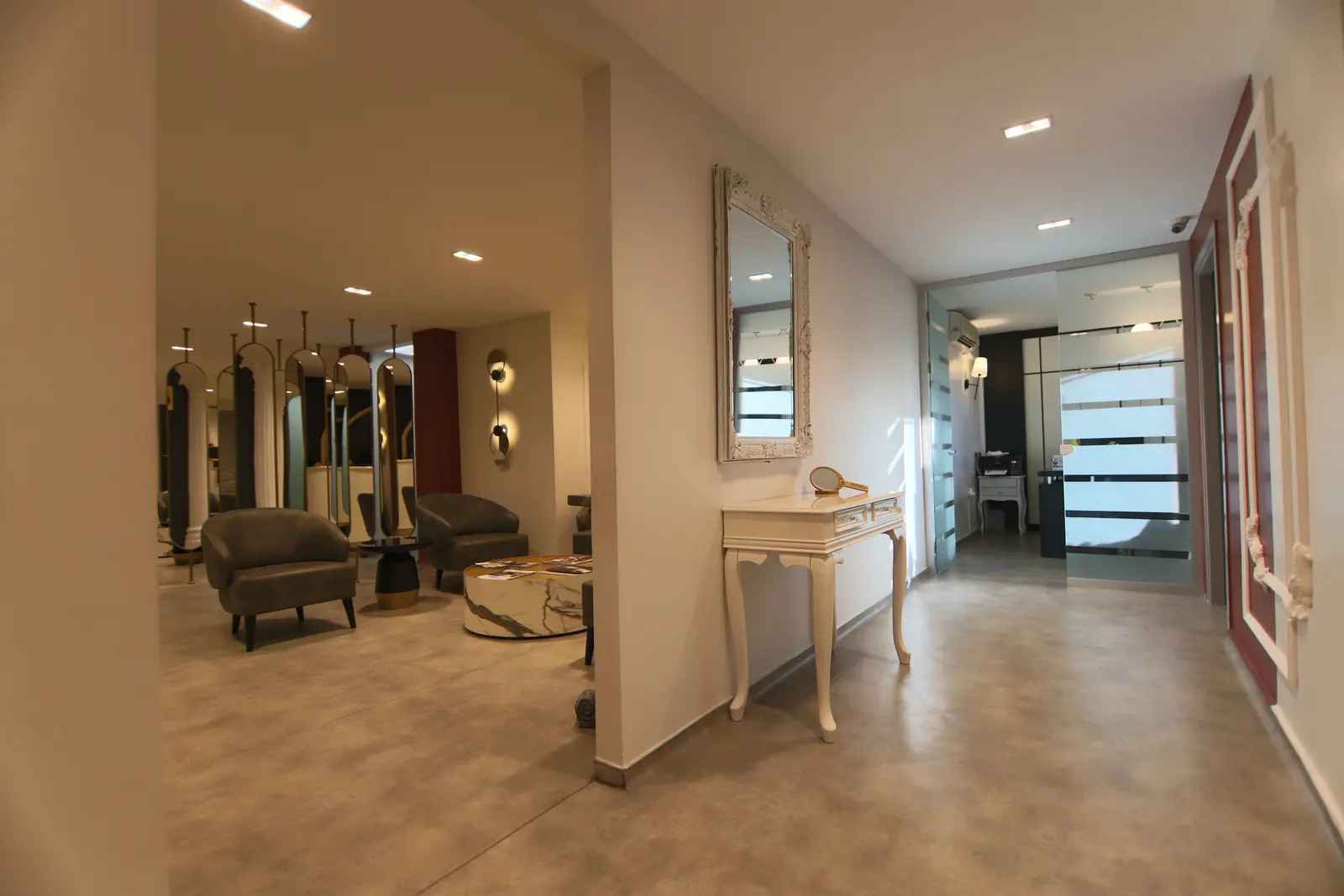 Clinic-provided photograph of Dr Özgür Koldaş Tunalı Clinic