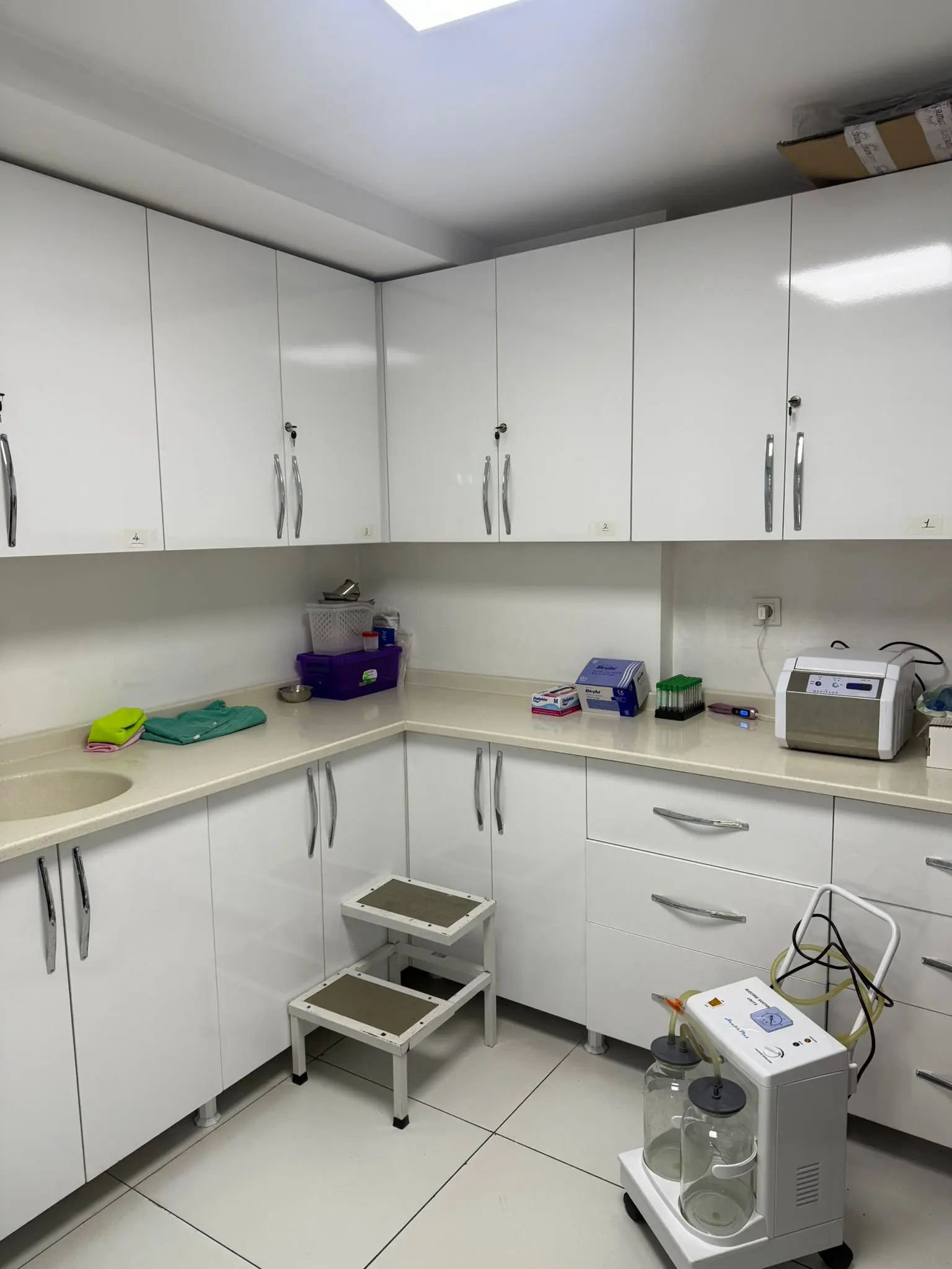 Von der Klinik bereitgestelltes Foto von Dr. Uğur Recep Çelik
