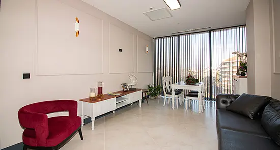 Clinic-provided photograph of Dr Fatma Özlem Arıcan