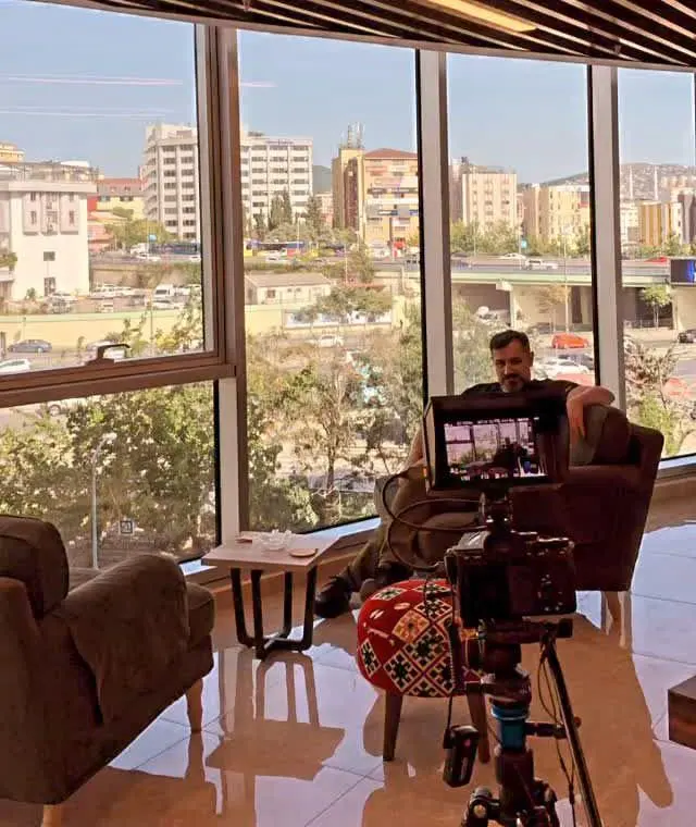 Clinic-provided photograph of Dr Hakan Bozkurtoğlu