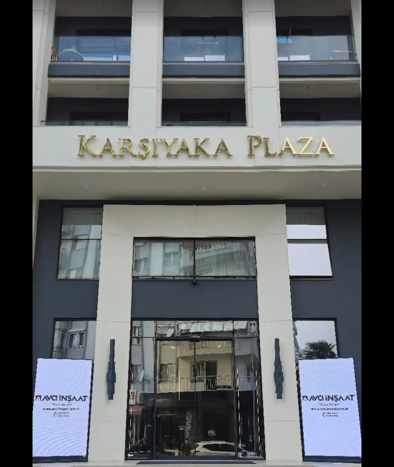 Clinic-provided photograph of Dr Metin Karadeniz