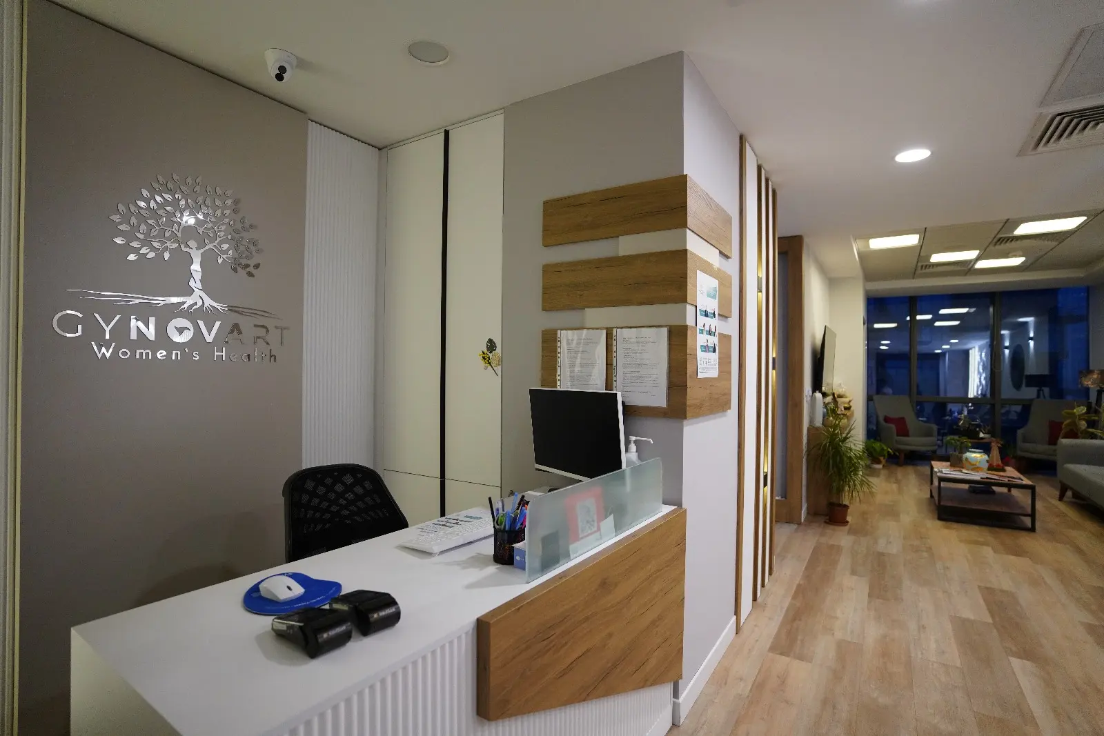 Clinic-provided photograph of Prof. Dr Ömer Lütfi Tapısız