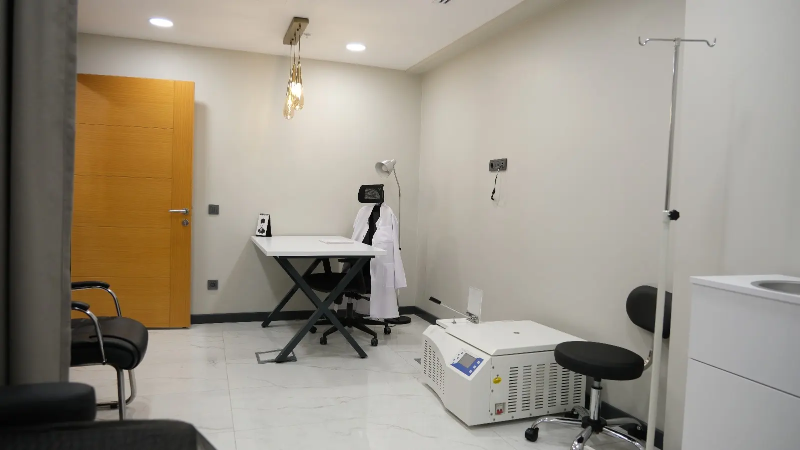 Von der Klinik bereitgestelltes Foto von Assoc. Prof. Dr. Macit Bitargil