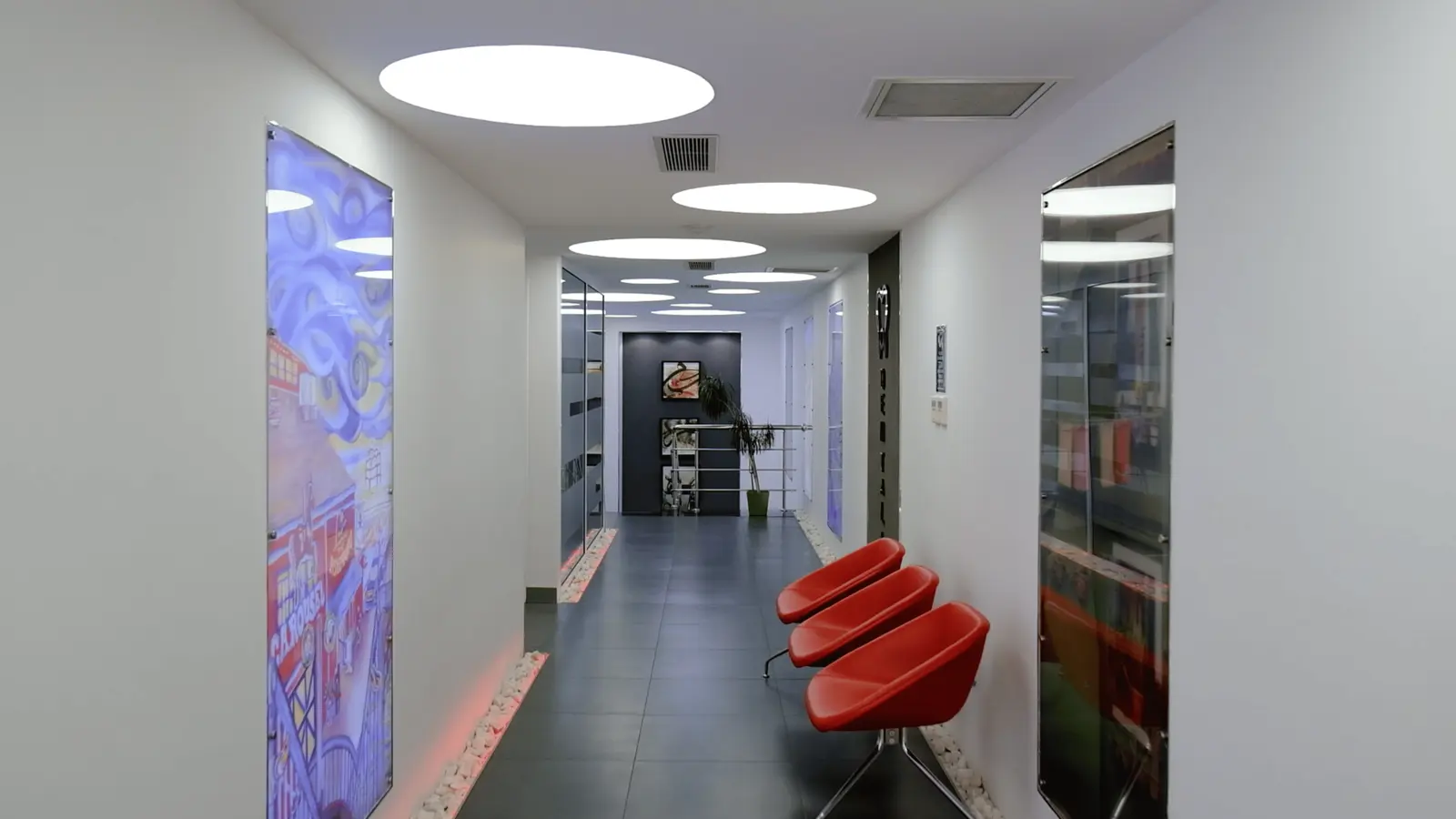 Clinic-provided photograph of Dentalis Dental Clinic