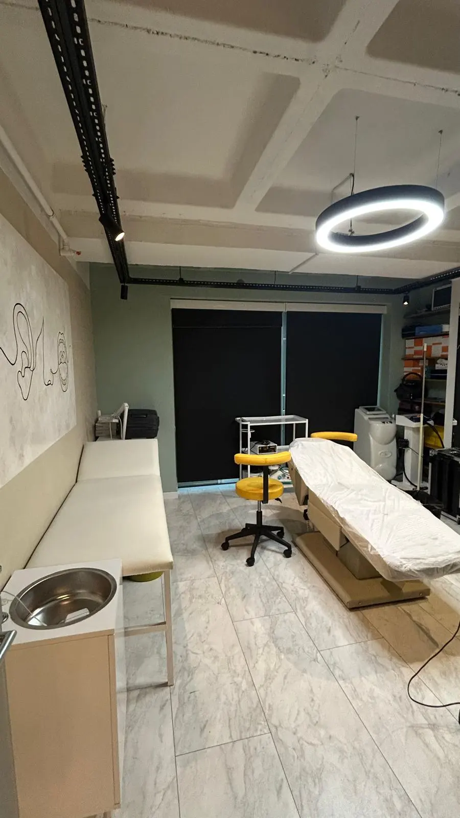Clinic-provided photograph of Dr Ayşe Öznur Akidil