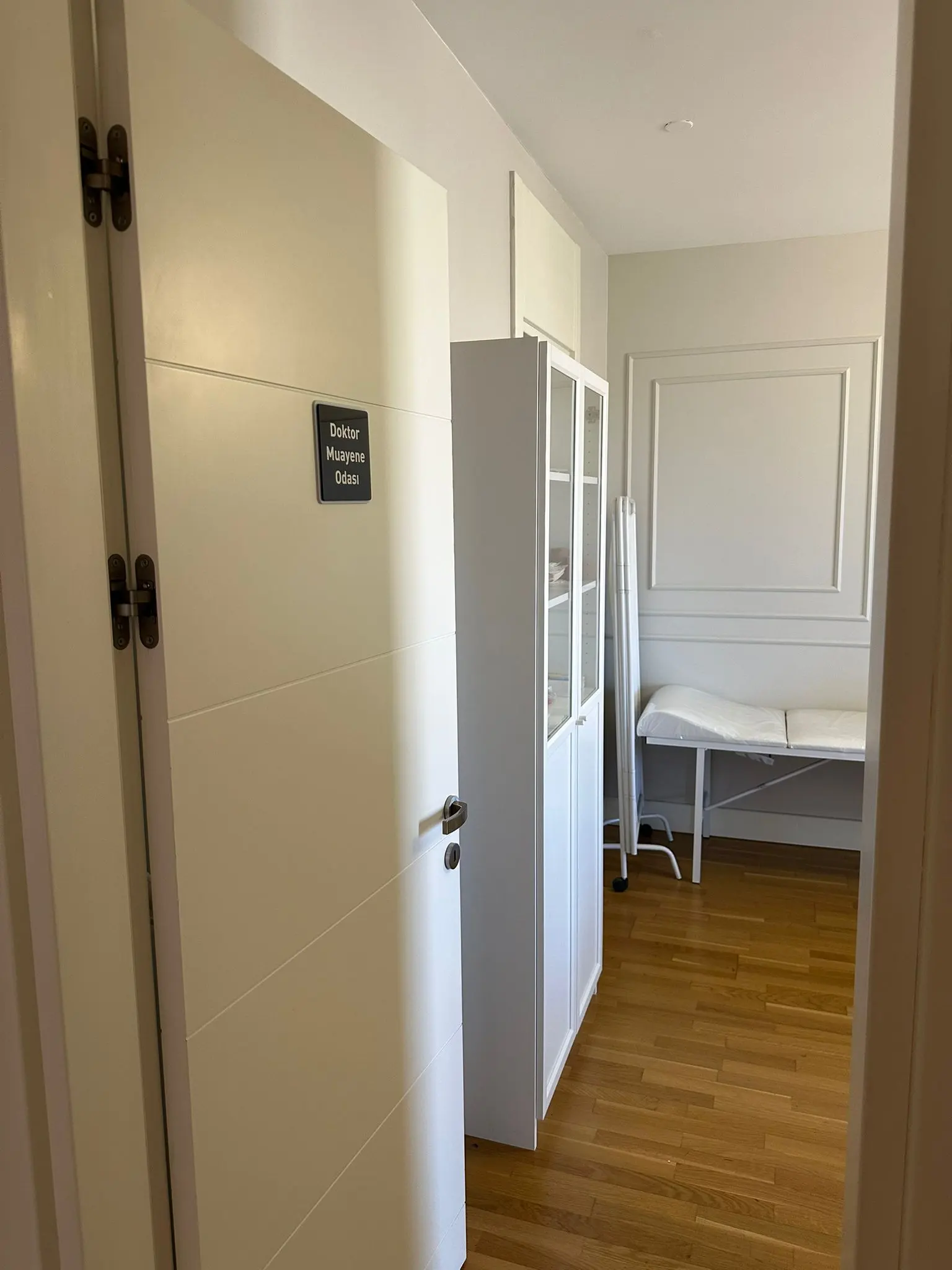 Von der Klinik bereitgestelltes Foto von Dr. Hakan Özocak