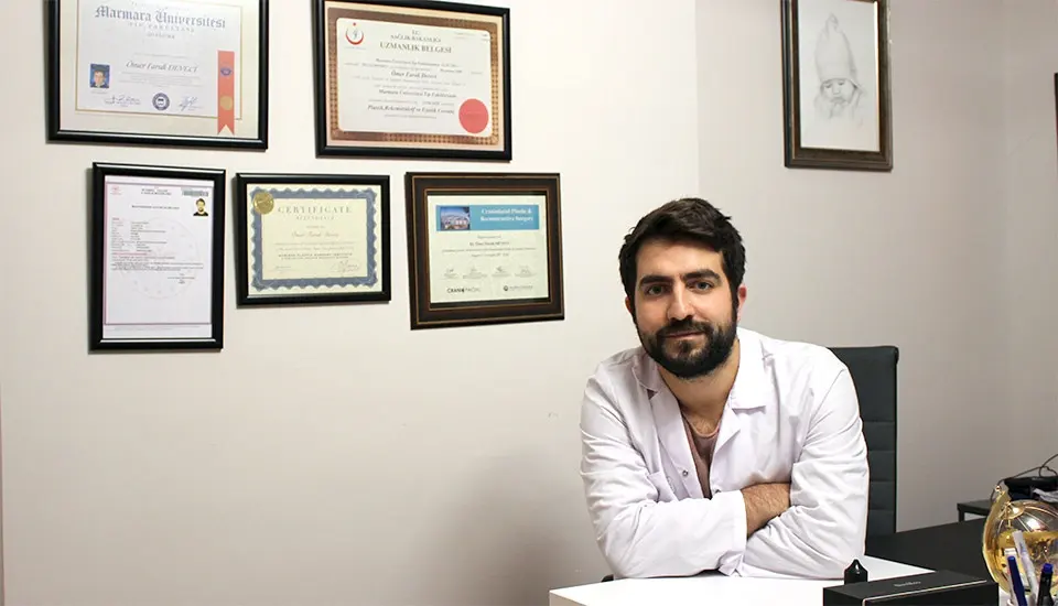 Von der Klinik bereitgestelltes Foto von Dr. Ömer Faruk Deveci