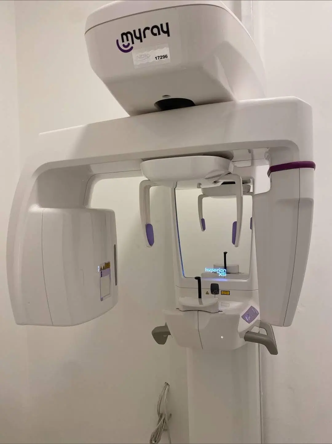 Clinic-provided photograph of La Viva Dental Clinic