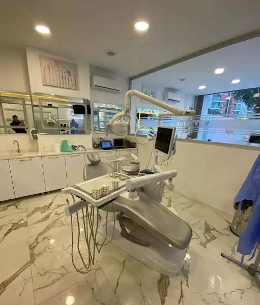 Clinic-provided photograph of La Viva Dental Clinic