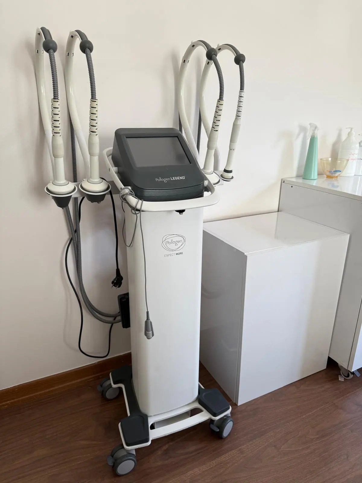 Von der Klinik bereitgestelltes Foto von Dr. Nazan Karakuş