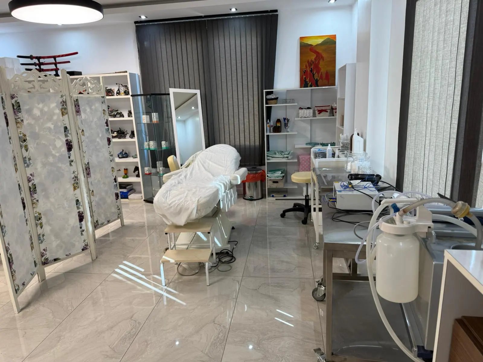 Clinic-provided photograph of Dr Coşkun Erçel