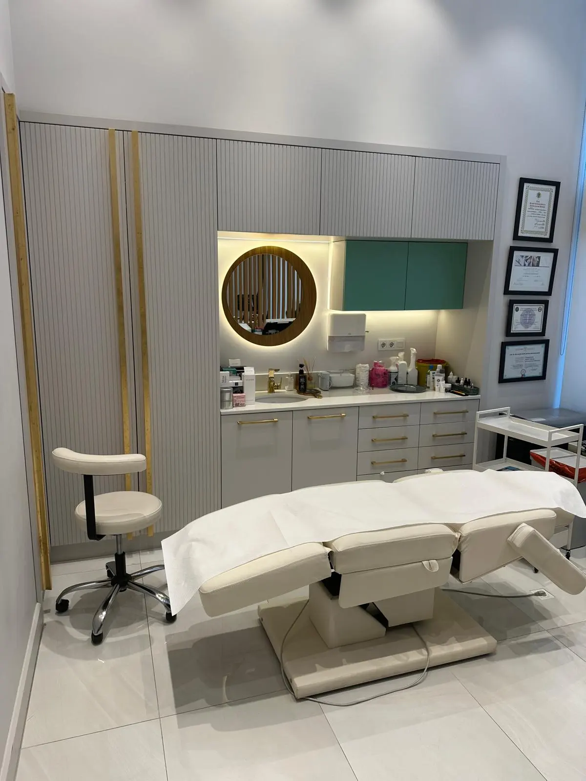 Von der Klinik bereitgestelltes Foto von Dr. Işıl Akgün Demir (Akgün)