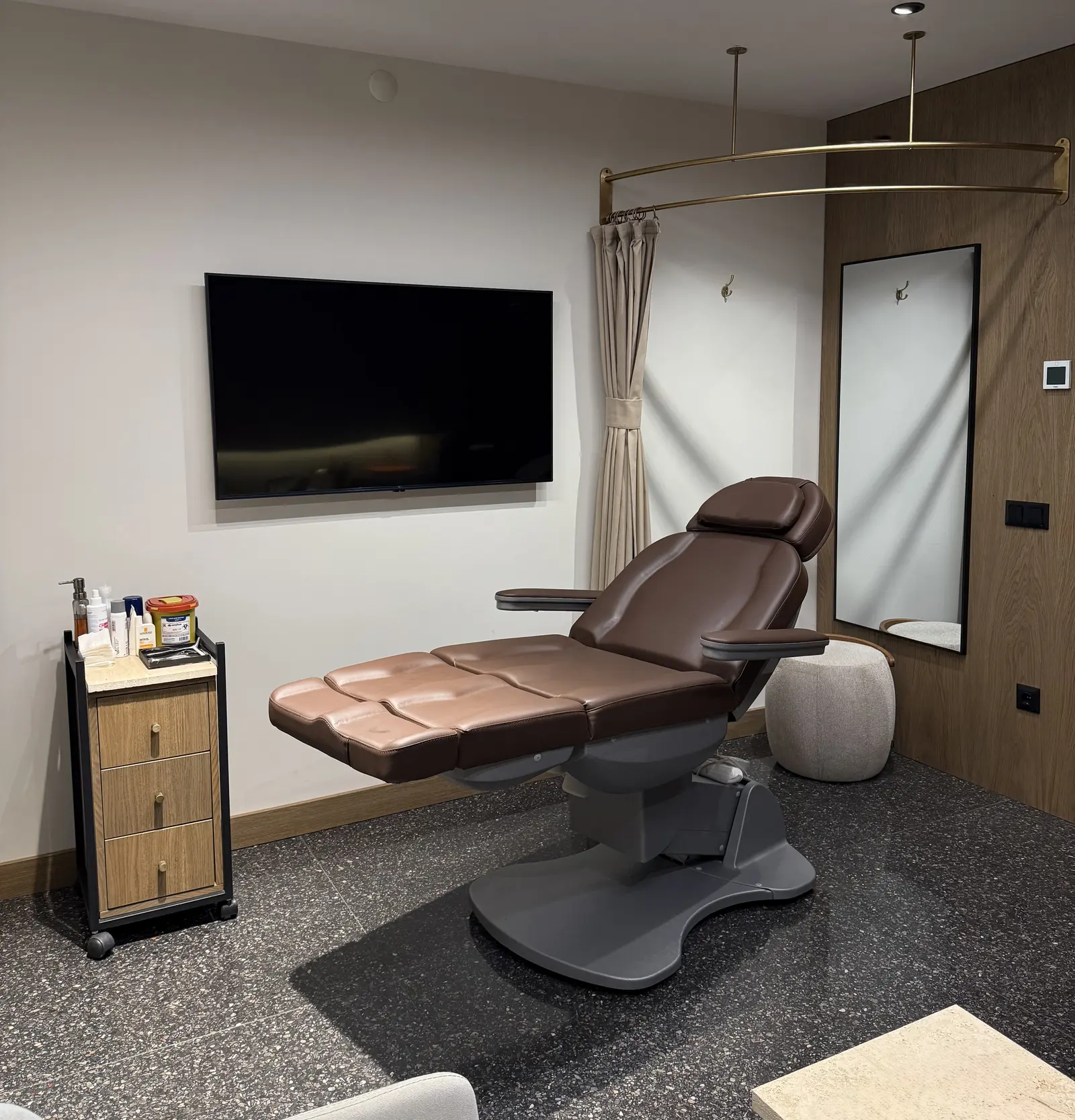 Von der Klinik bereitgestelltes Foto von Dr. Ömer Polat