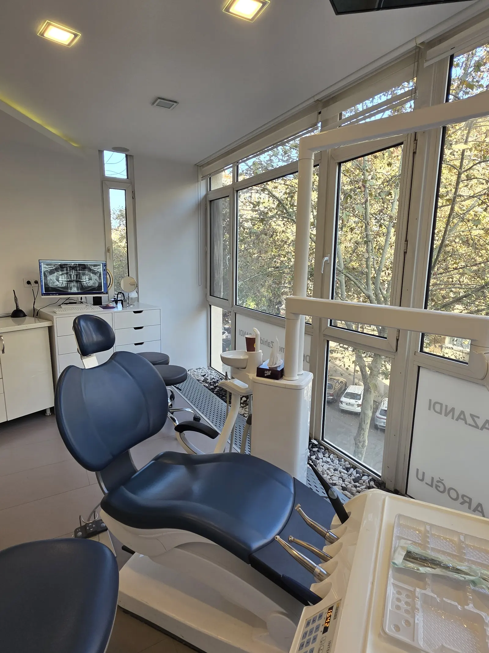 Von der Klinik bereitgestelltes Foto von Dr. Rüştü Dağlaroğlu