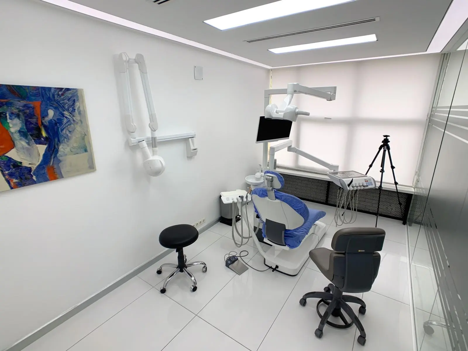 Von der Klinik bereitgestelltes Foto von A Dent