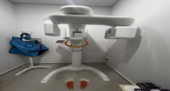 Clinic-provided photograph of Modern Art Dental Clinic