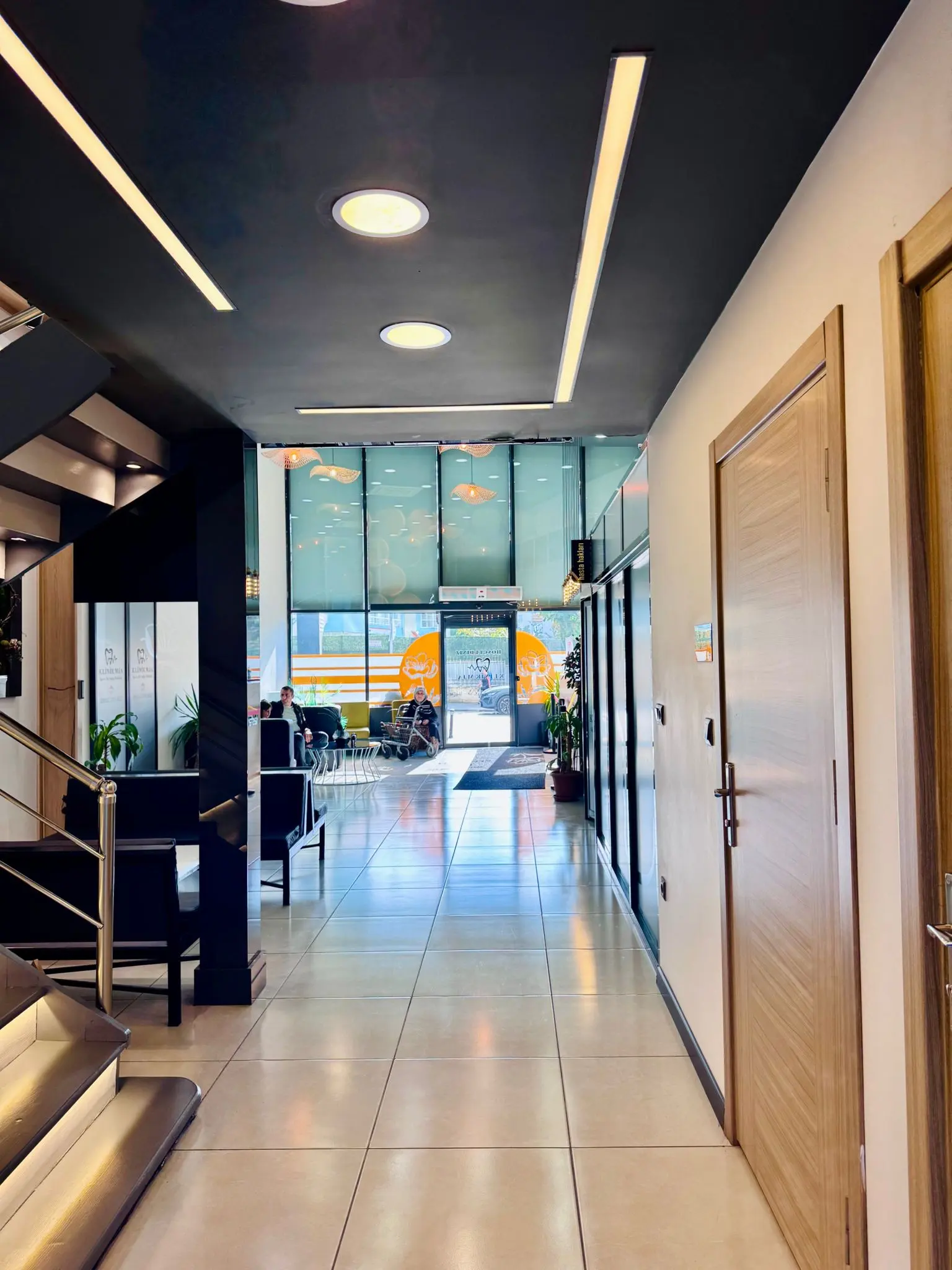 Clinic-provided photograph of MJA Dental Clinic
