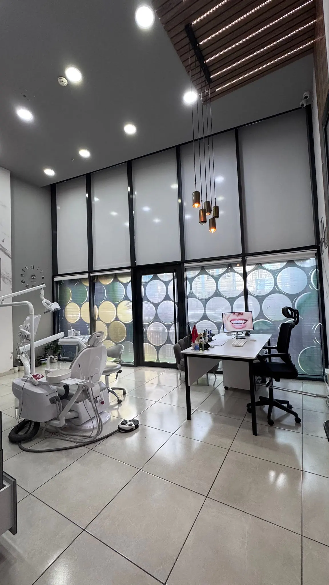 Clinic-provided photograph of MJA Dental Clinic