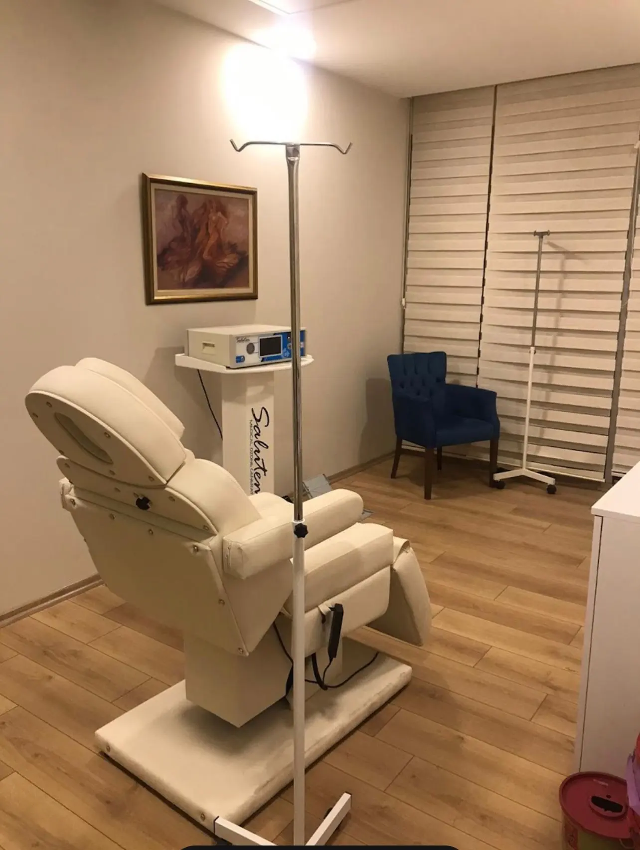 Clinic-provided photograph of Dr Gaye Güzel