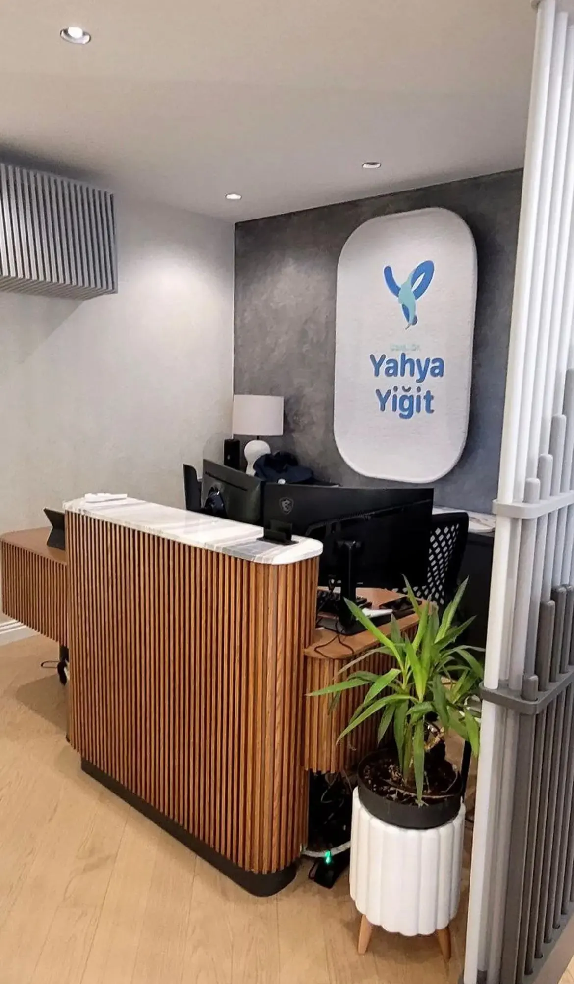 Clinic-provided photograph of Dr Yahya Yiğit