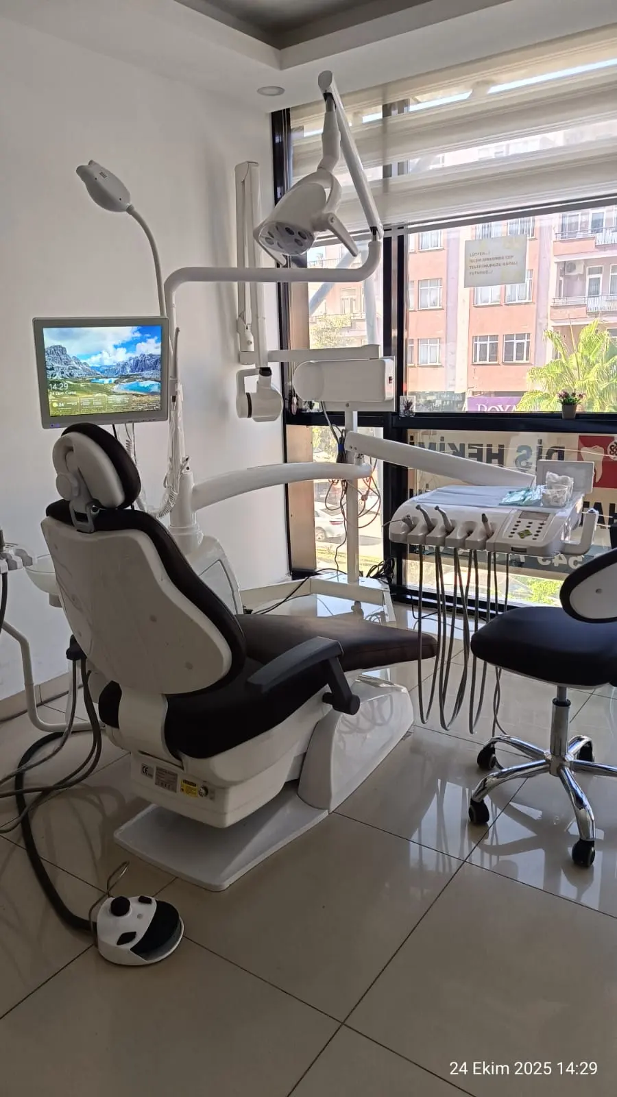 Clinic-provided photograph of Dr Hatice Taştekin Sözen