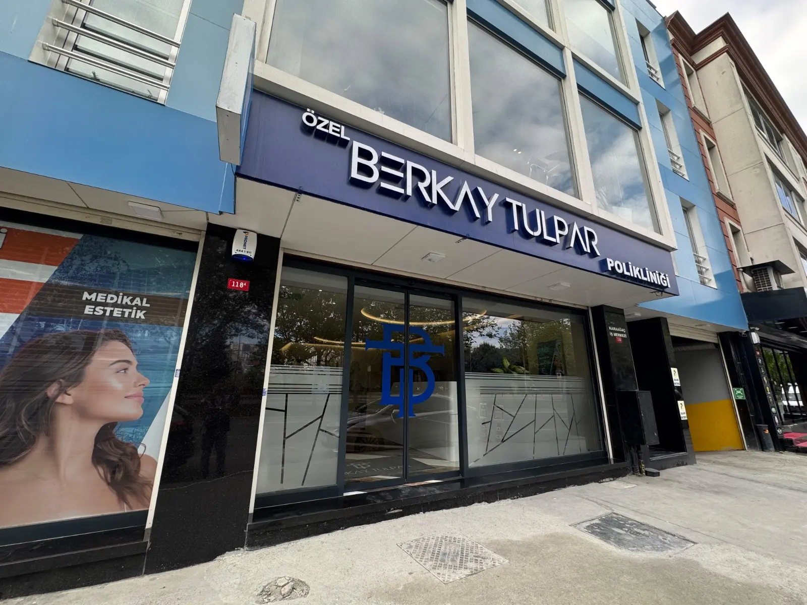 Clinic-provided photograph of Berkay Tulpar Clinic