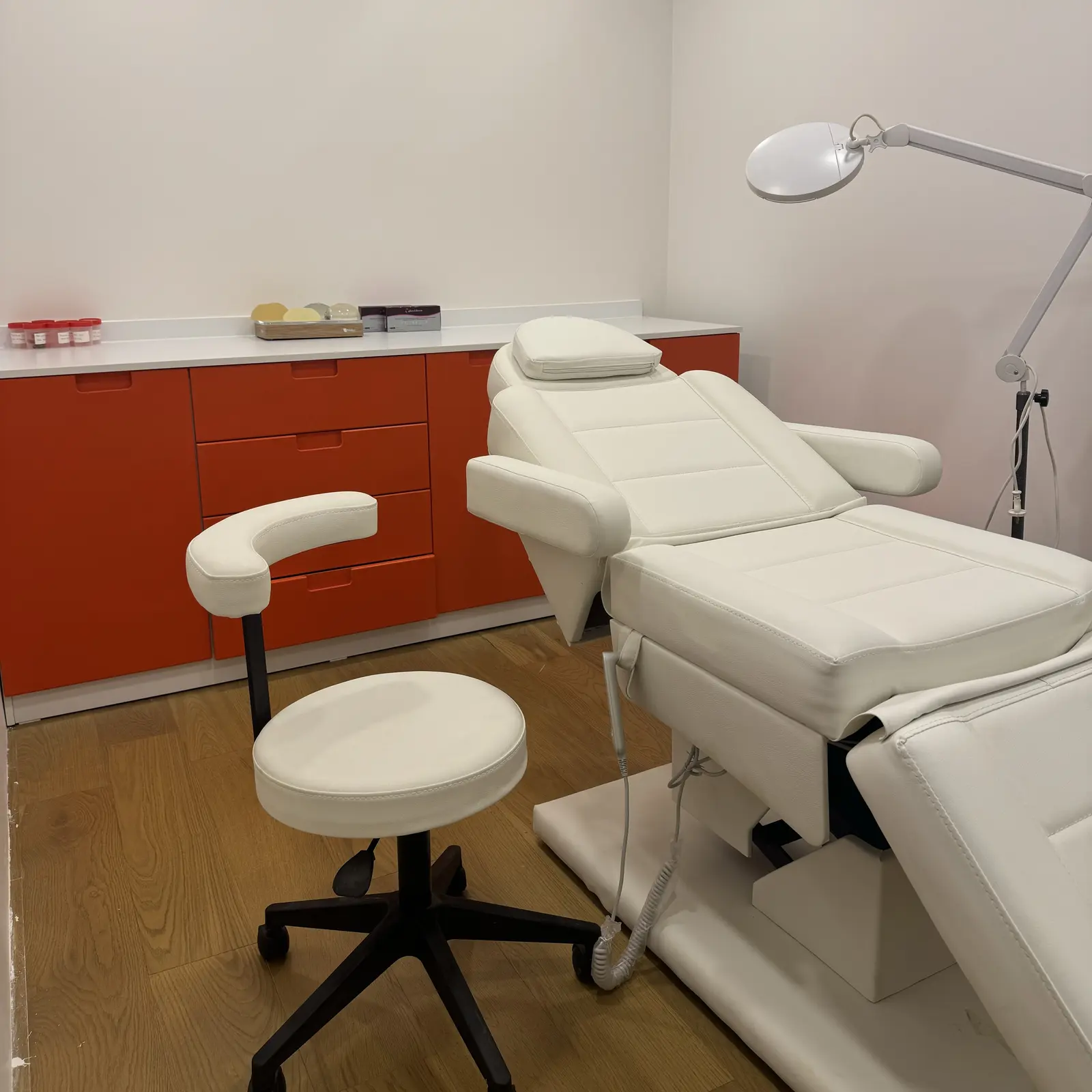 Clinic-provided photograph of Dr Hasan Çelik