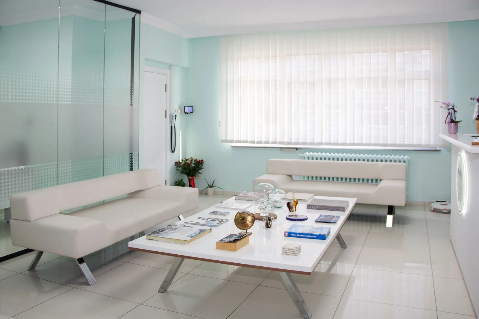 Clinic-provided photograph of Dr Aycan Beceren