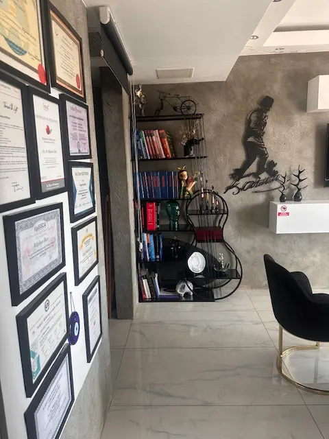 Von der Klinik bereitgestelltes Foto von Dr. Bilgehan İlker