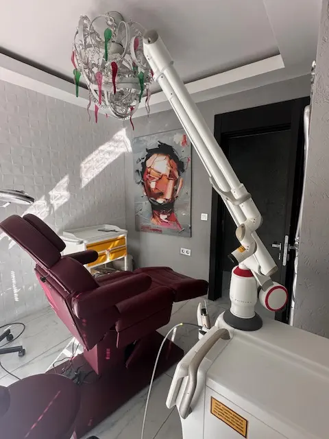 Von der Klinik bereitgestelltes Foto von Dr. Bilgehan İlker