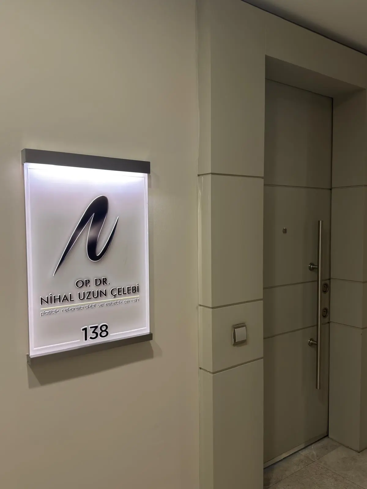 Clinic-provided photograph of Dr Nihal Uzun Çelebi