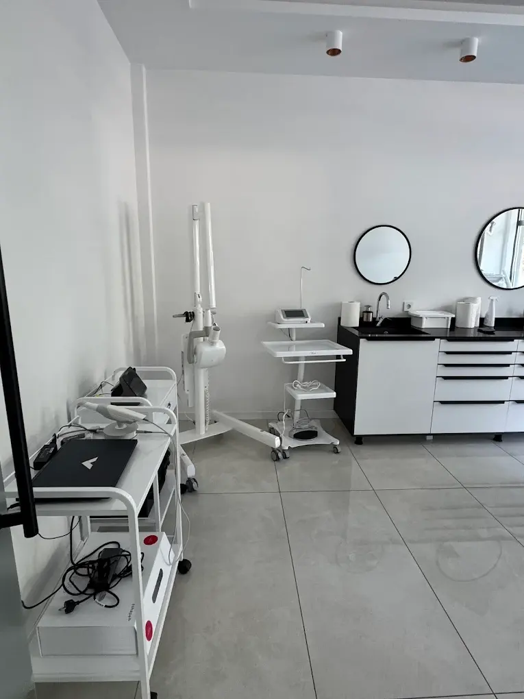 Clinic-provided photograph of Atriadent Dental Clinic