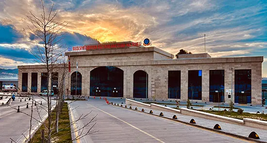 Clinic-provided photograph of Buca Seyfi Demirsoy Training and Research Hospital