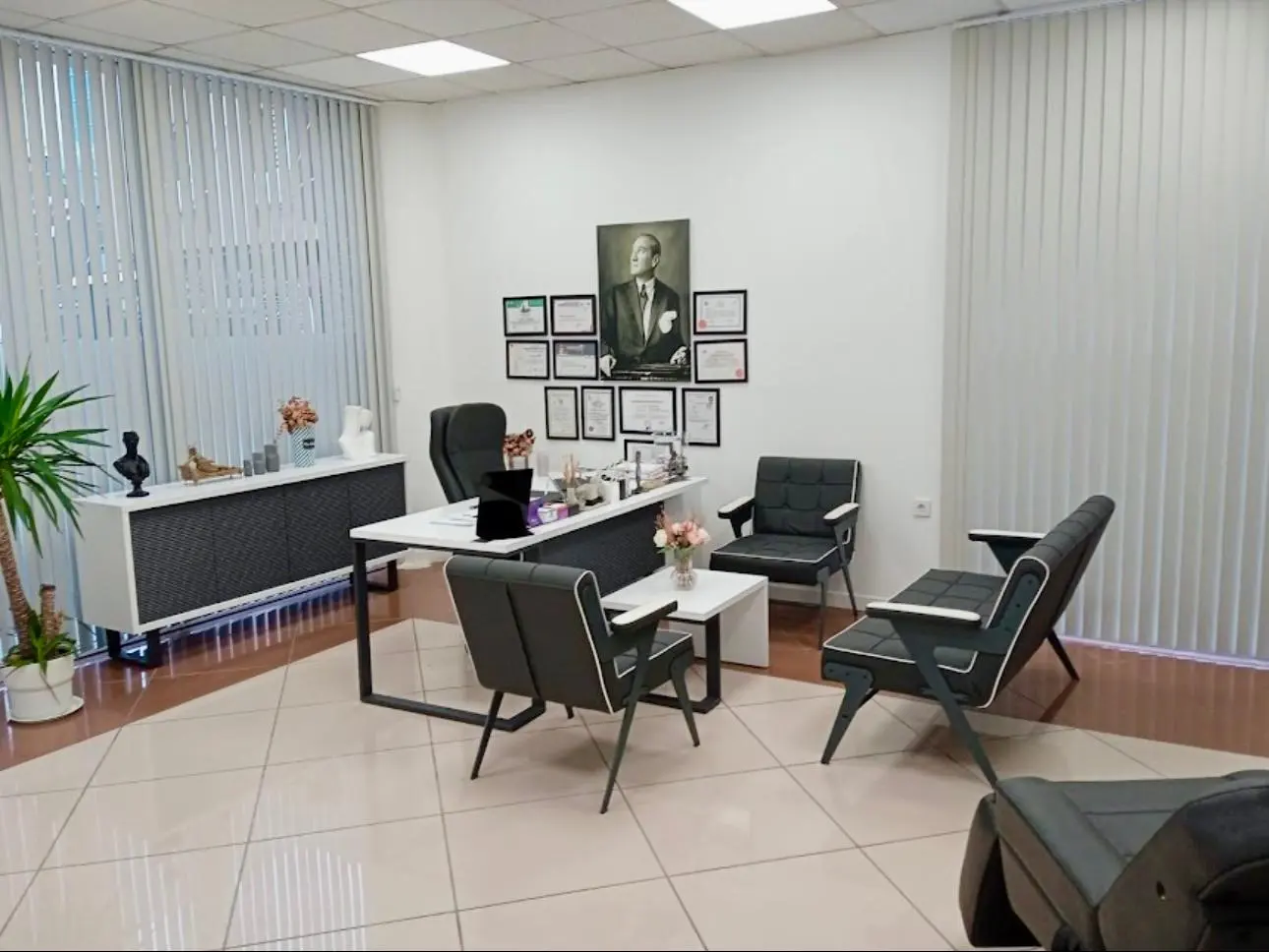 Von der Klinik bereitgestelltes Foto von Dr. Hakan Aydoğan