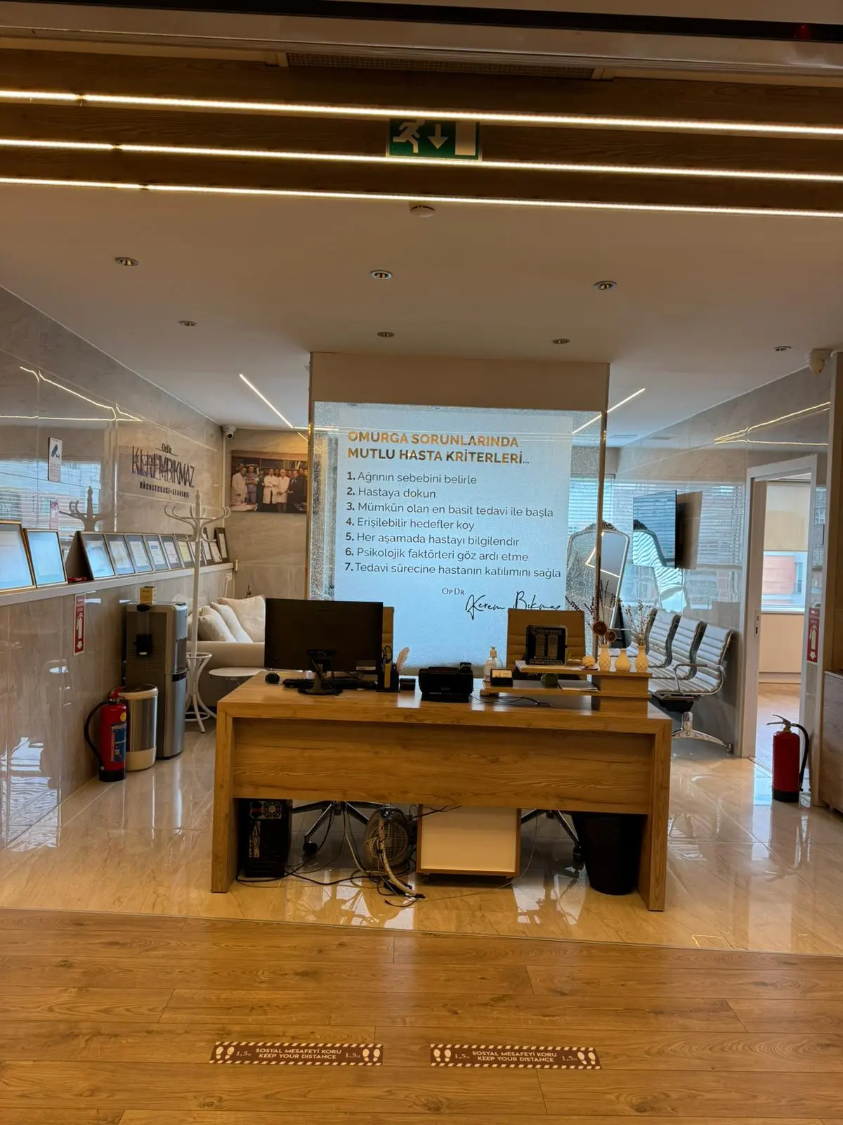 Clinic-provided photograph of Dr Veysel Kerem Bıkmaz