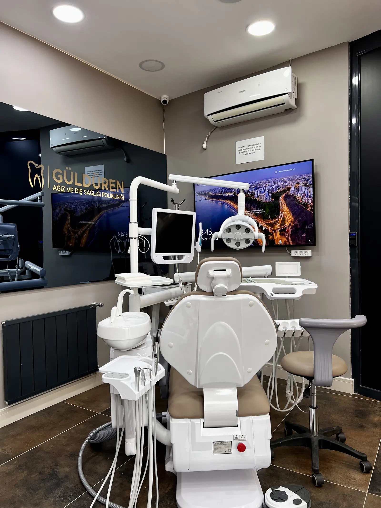 Clinic-provided photograph of Güldüren Dental Clinic