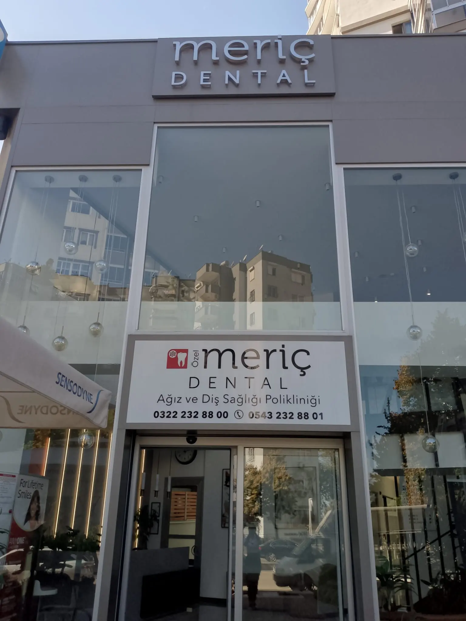 Clinic-provided photograph of Meriç Dental